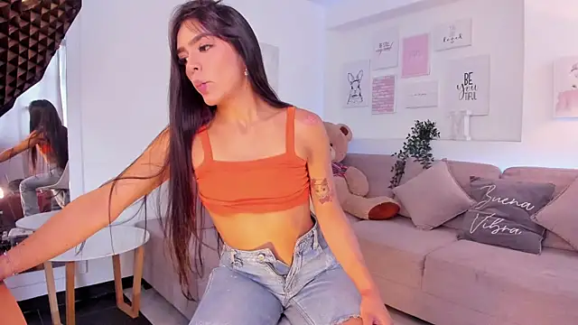 Michelle se online show from December 8, 2:41 pm