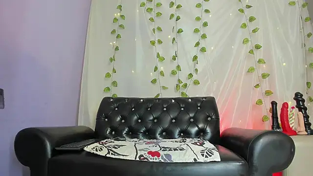 mara naughty4u online show from March 19, 10:11 am