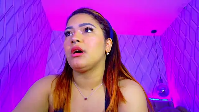 NicolleTaylor online show from October 20, 3:40 am