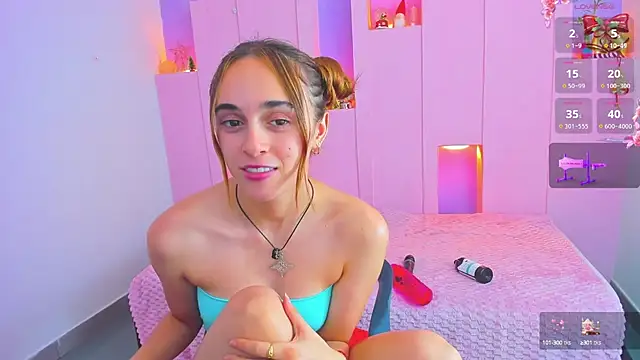 Snapshot of angelikarose1 chatting on December 29, 10:01 am angelikarose1 online show from December 29, 10:01 am