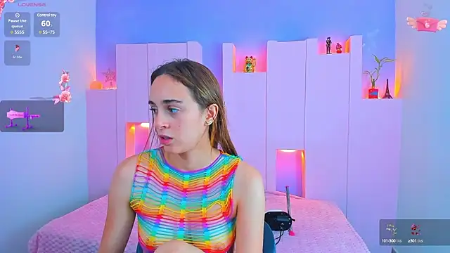 Snapshot of angelikarose1 chatting on January 25, 3:19 am angelikarose1 online show from January 25, 3:19 am