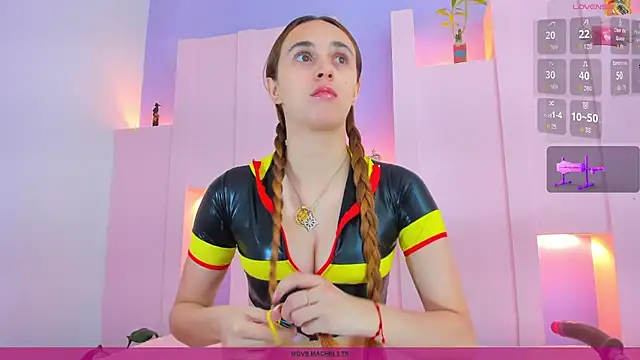 Snapshot of angelikarose1 chatting on October 10, 4:00 am angelikarose1 online show from October 10, 4:00 am