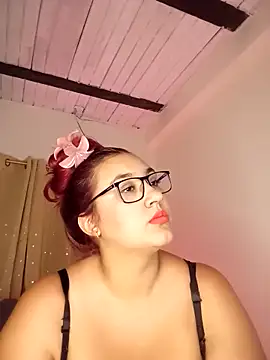 Isabella Du online show from December 20, 4:30 am