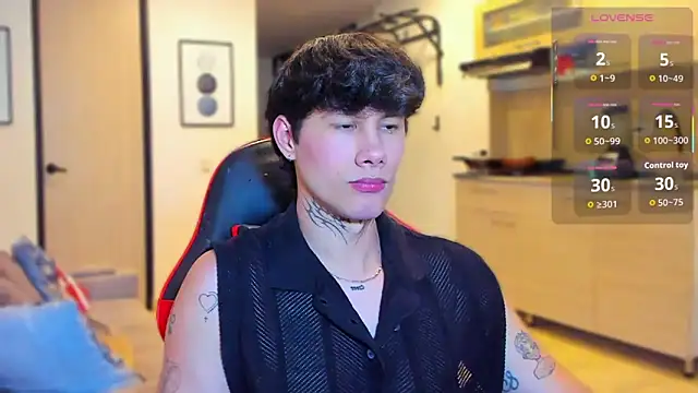 JayHotxxx online show from January 8, 1:41 am