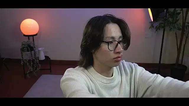 SrLuis18 online show from February 11, 1:31 am