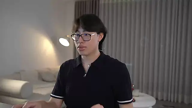 SrLuis18 online show from July 1, 1:07 am