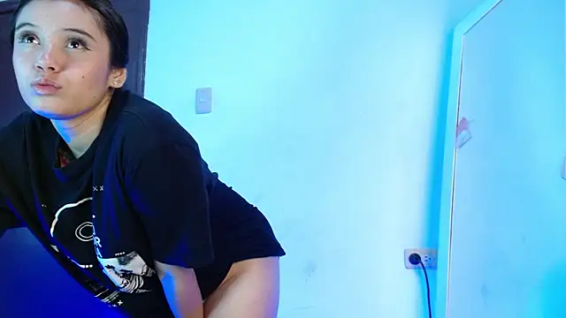 megan lover online show from May 8, 9:36 am