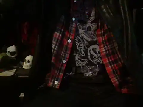 mrdemoncrowly online show from December 19, 8:45 am