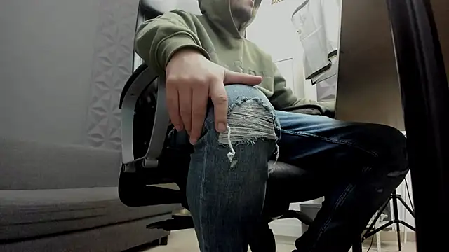 Snapshot of JoshKnights chatting on September 26, 5:11 am JoshKnights online show from September 26, 5:11 am