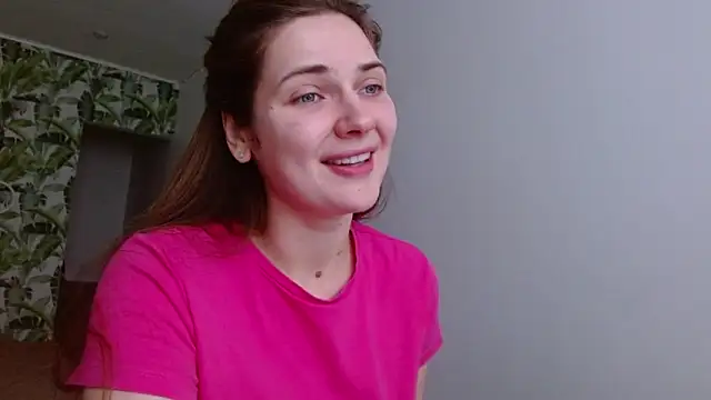 Olivia shine online show from February 3, 5:40 am