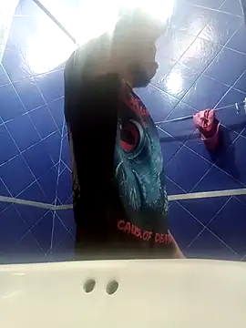 Snapshot of krvdeslalas29 chatting on February 14, 12:57 pm krvdeslalas29 online show from February 14, 12:57 pm