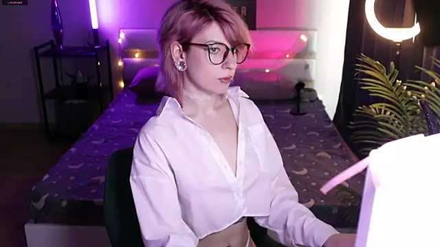  Moonlight t online show from May 12, 8:22 am