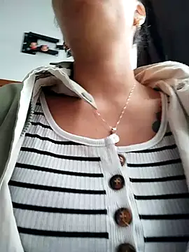 Snapshot of Emily_Wane chatting on October 7, 3:20 pm Emily Wane online show from October 7, 3:20 pm