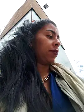 Snapshot of Emily_Wane chatting on October 29, 5:04 pm Emily Wane online show from October 29, 5:04 pm