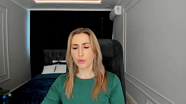PassionGlow online show from December 31, 5:44 am
