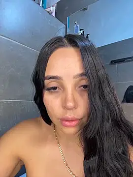 Snapshot of annyfosterr chatting on March 25, 9:32 pm annyfosterr online show from March 25, 9:32 pm