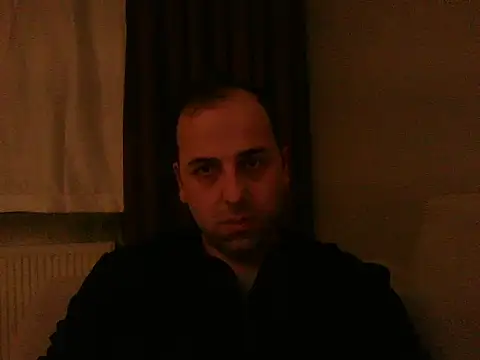 Snapshot of Yldrmm_9553 chatting on March 20, 7:52 pm Yldrmm 9553 online show from March 20, 7:52 pm