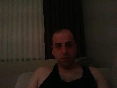 Snapshot of Yldrmm_9553 chatting on June 17, 7:48 pm Yldrmm 9553 online show from June 17, 7:48 pm