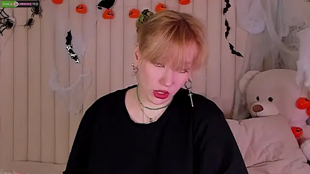 RachelCart online show from October 17, 3:10 am