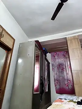 Lucifer21dragon online show from April 3, 6:22 am