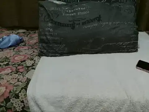 NaughtyFlower88 online show from December 9, 12:19 pm