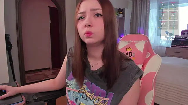 elisejays online show from January 9, 9:48 am