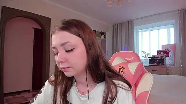 elisejays online show from January 25, 10:29 am
