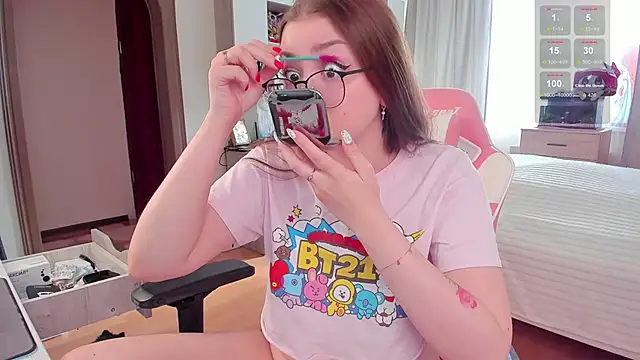 elisejays online show from February 20, 10:27 am