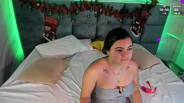 EVELIN MASON online show from December 23, 2:02 am