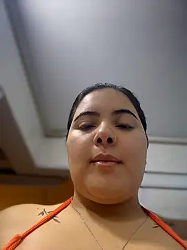 EVELIN MASON online show from May 18, 8:03 pm