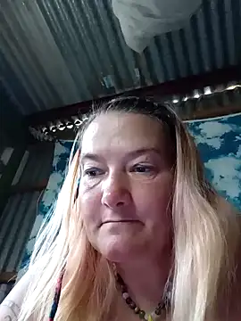 Snapshot of GingerKtm21 chatting on March 22, 2:58 pm GingerKtm21 online show from March 22, 2:58 pm