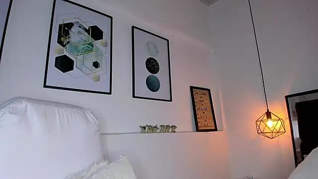 Snapshot of amysc chatting on March 4, 11:38 am amysc online show from March 4, 11:38 am