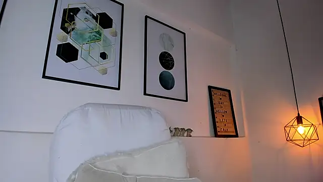 Snapshot of amysc chatting on March 5, 11:39 am amysc online show from March 5, 11:39 am