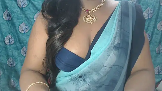 Snapshot of Sophia_your chatting on March 8, 3:35 pm Sophia your online show from March 8, 3:35 pm