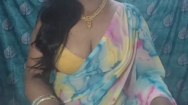 Sophia your online show from November 26, 4:41 pm