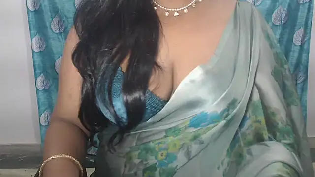 Sophia your online show from March 22, 4:43 pm