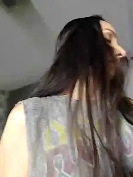 samilux5 online show from December 4, 5:44 pm