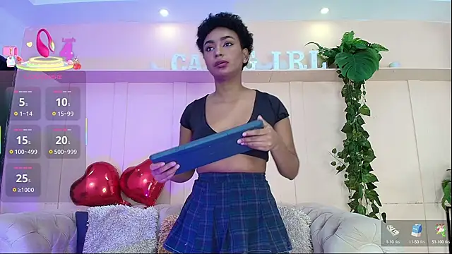 saray mardez online show from February 16, 12:32 pm