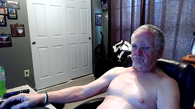 nobledad online show from April 2, 5:54 pm