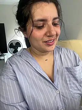 horny roomiess online show from January 10, 7:54 pm