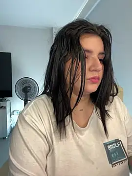 horny roomiess online show from January 13, 4:41 pm