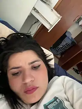 horny roomiess online show from January 15, 12:09 am