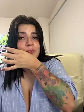 horny roomiess online show from January 23, 1:19 am