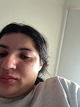 horny roomiess online show from January 25, 8:21 pm