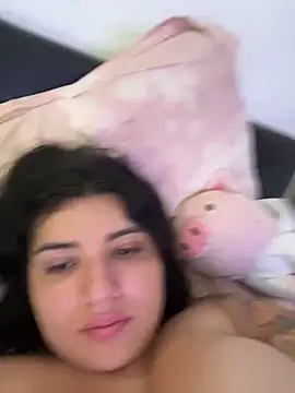 horny roomiess online show from February 18, 3:32 pm