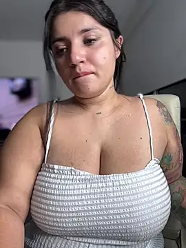 horny roomiess online show from March 4, 12:18 am