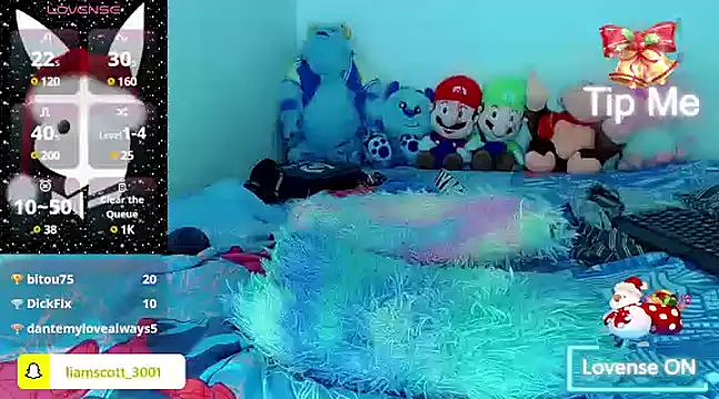 Snapshot of Liamscott_ chatting on December 21, 8:07 am Liamscott online show from December 21, 8:07 am