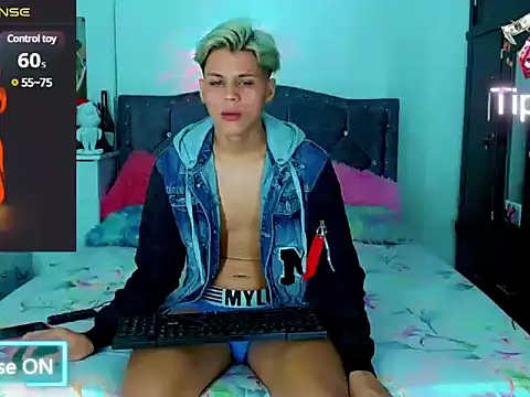 Snapshot of Liamscott_ chatting on February 26, 5:09 am Liamscott online show from February 26, 5:09 am