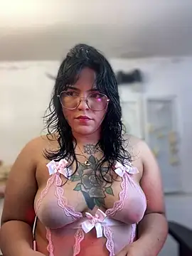 JulianaCastillo online show from December 30, 5:26 am