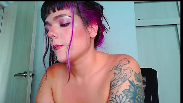 purple em69 online show from March 29, 9:59 pm